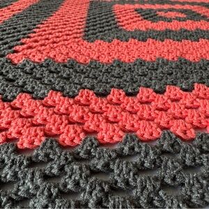 Granny Square Blanket NWT